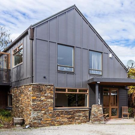 图朗伊鳟鱼山林小屋 外观 照片